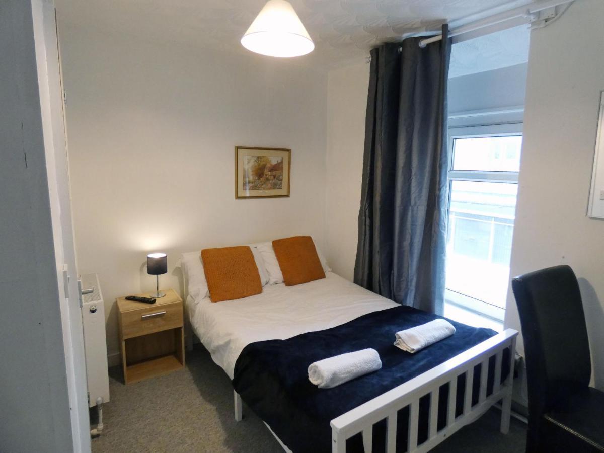 Bridge Street En Suite Rooms Merthyr Tydfil Exterior photo